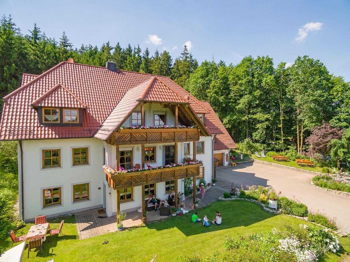Апартаменты Eulenberghof Kraus Altenkunstadt Экстерьер фото